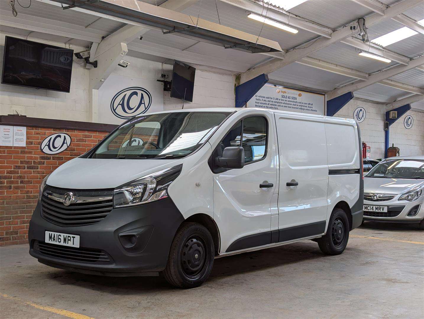 <p>2016 VAUXHALL VIVARO 2700 BT CDTI ECOFL</p>