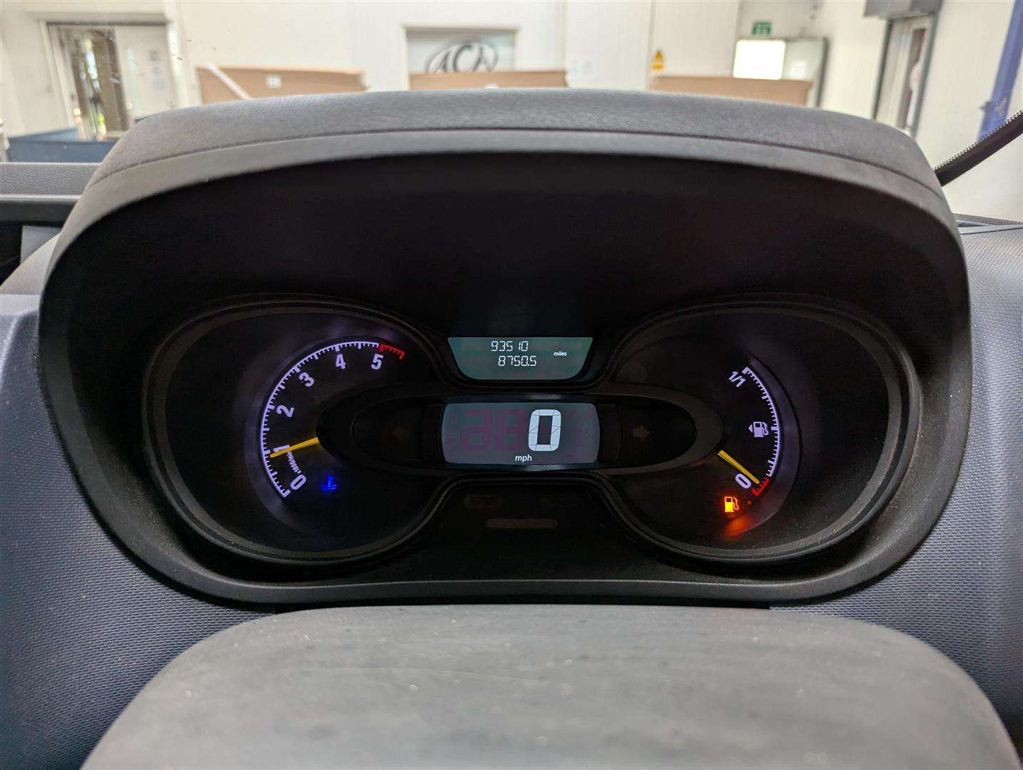 <p>2016 VAUXHALL VIVARO 2700 BT CDTI ECOFL</p>