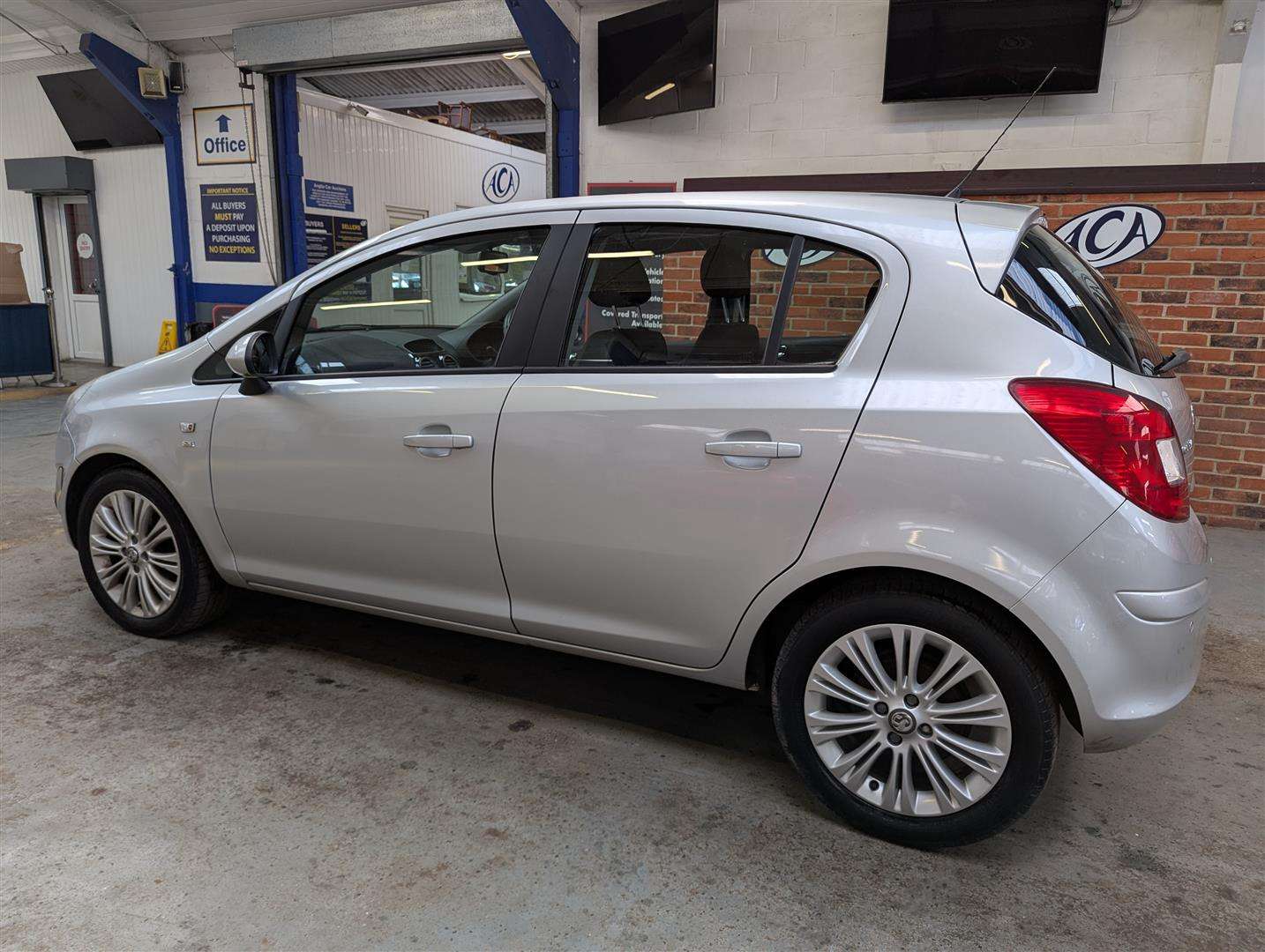 <p>2014 VAUXHALL CORSA SE</p>