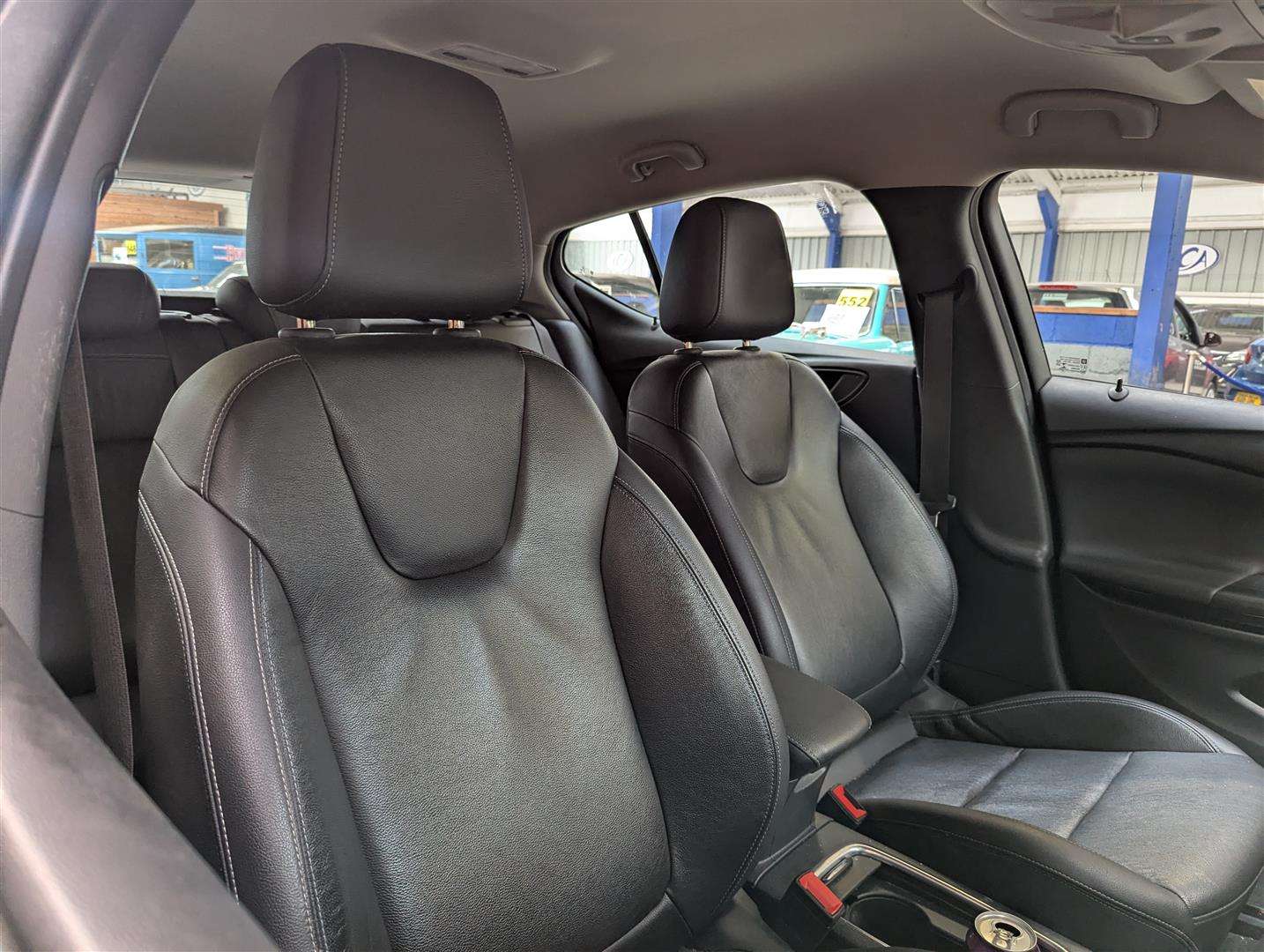 <p>2017 VAUXHALL ASTRA ELITE NAV TURBO</p>
