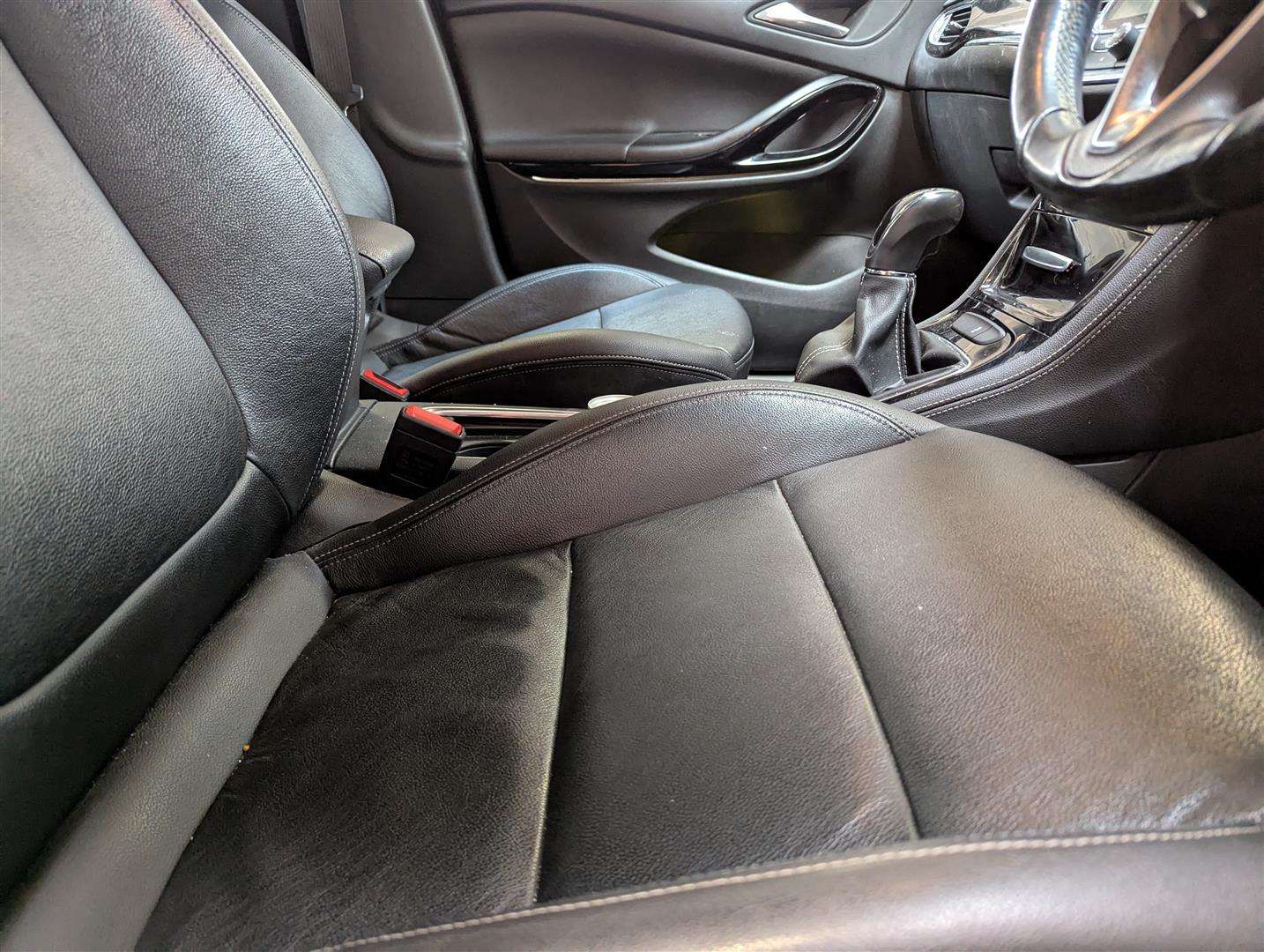 <p>2017 VAUXHALL ASTRA ELITE NAV TURBO</p>