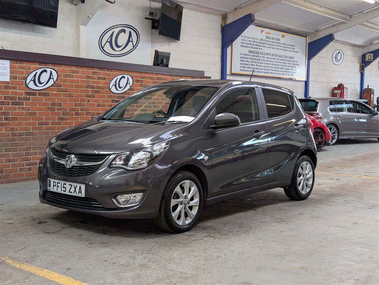 <p>2015 VAUXHALL VIVA SL</p>