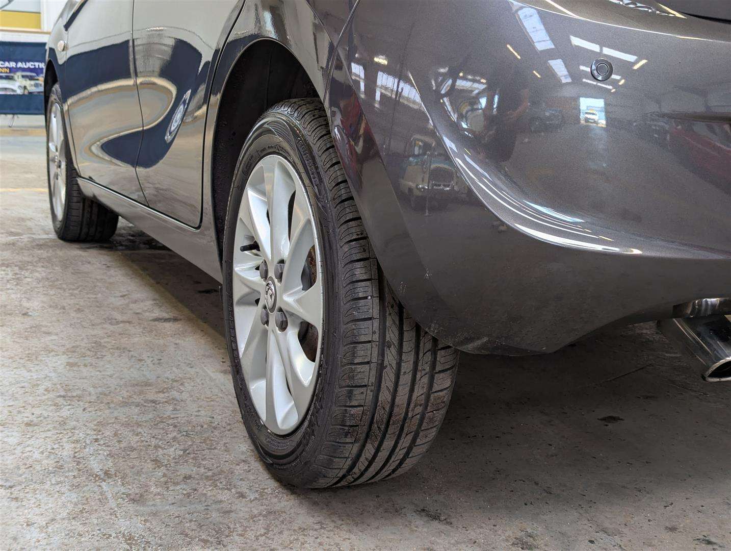 <p>2015 VAUXHALL VIVA SL</p>
