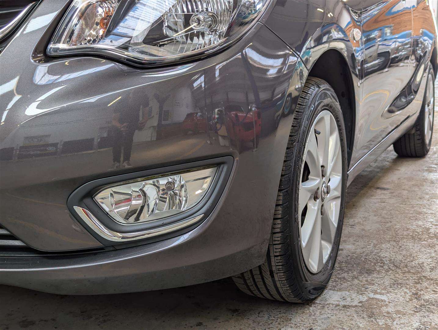 <p>2015 VAUXHALL VIVA SL</p>
