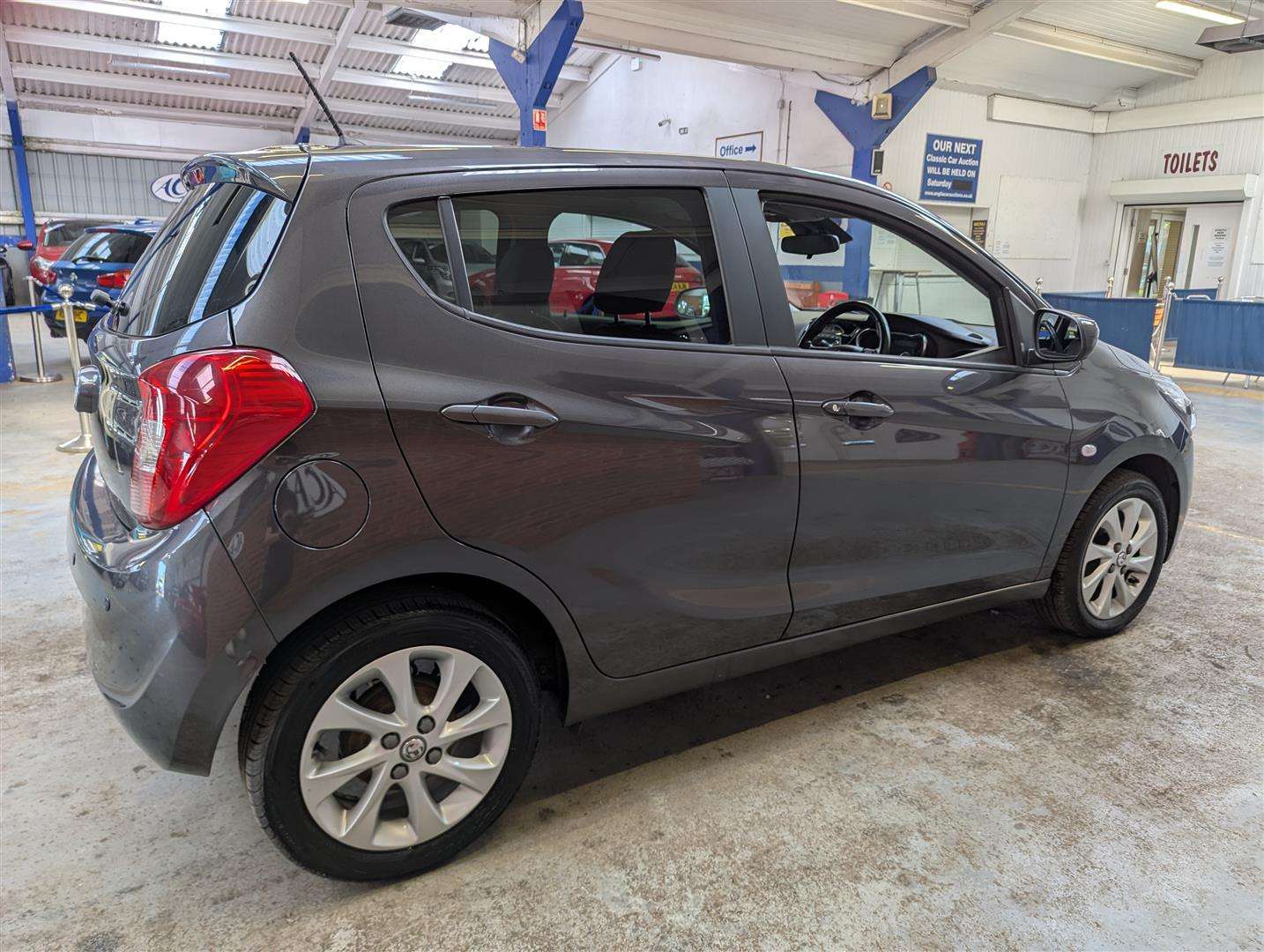 <p>2015 VAUXHALL VIVA SL</p>