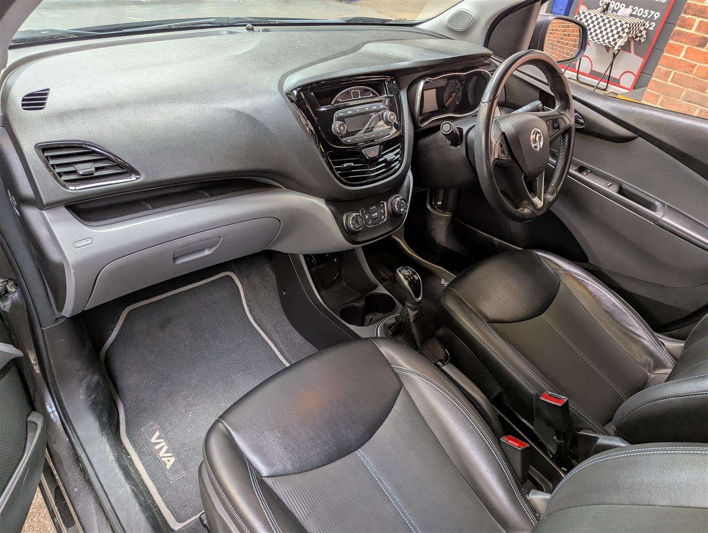 <p>2015 VAUXHALL VIVA SL</p>