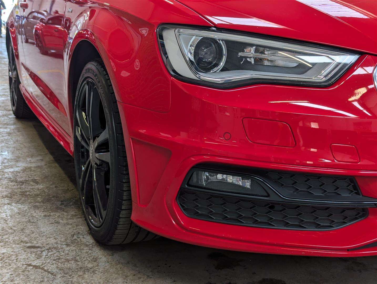 <p>2014 AUDI A3 S LINE TFSI</p>