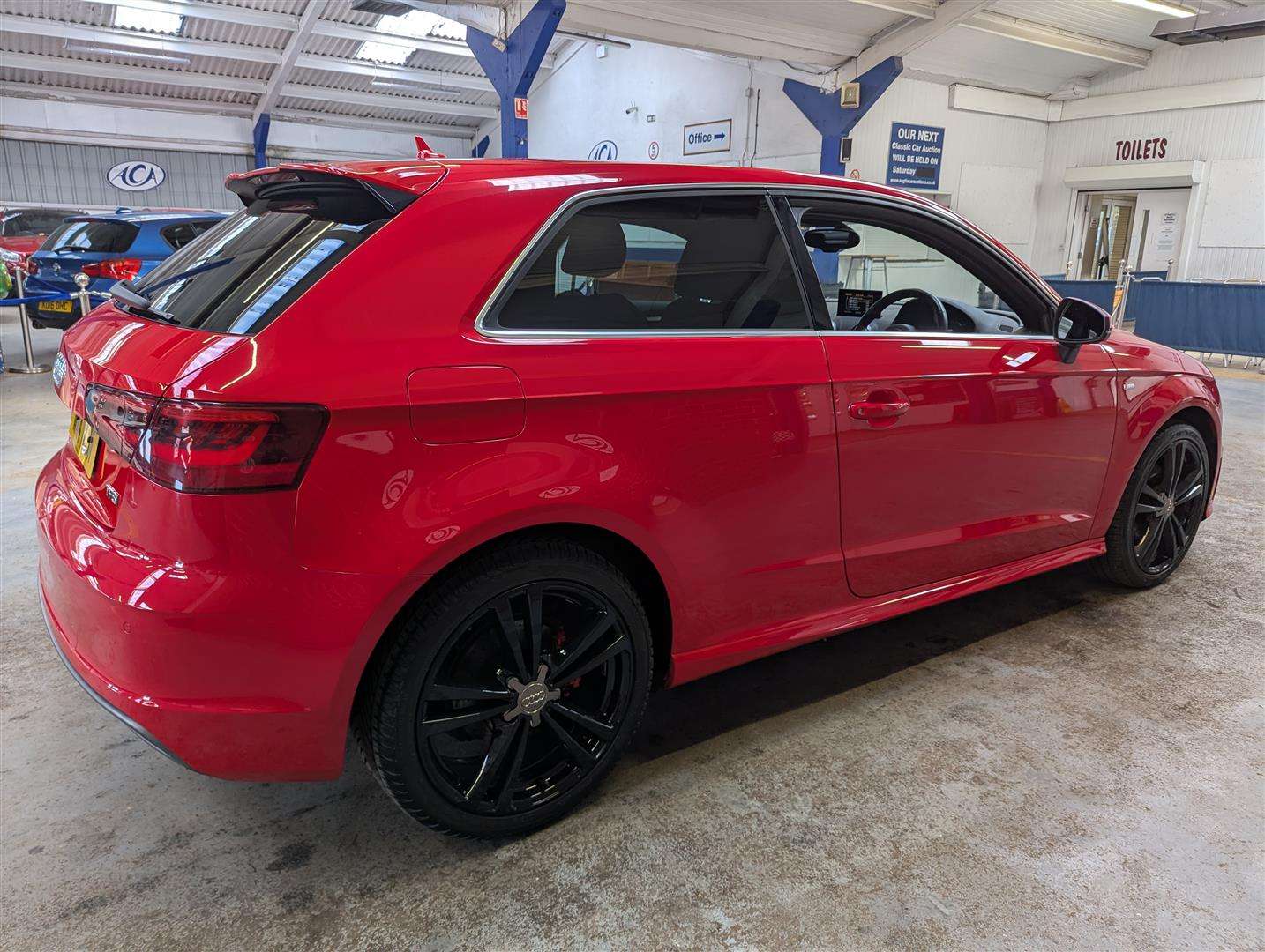 <p>2014 AUDI A3 S LINE TFSI</p>