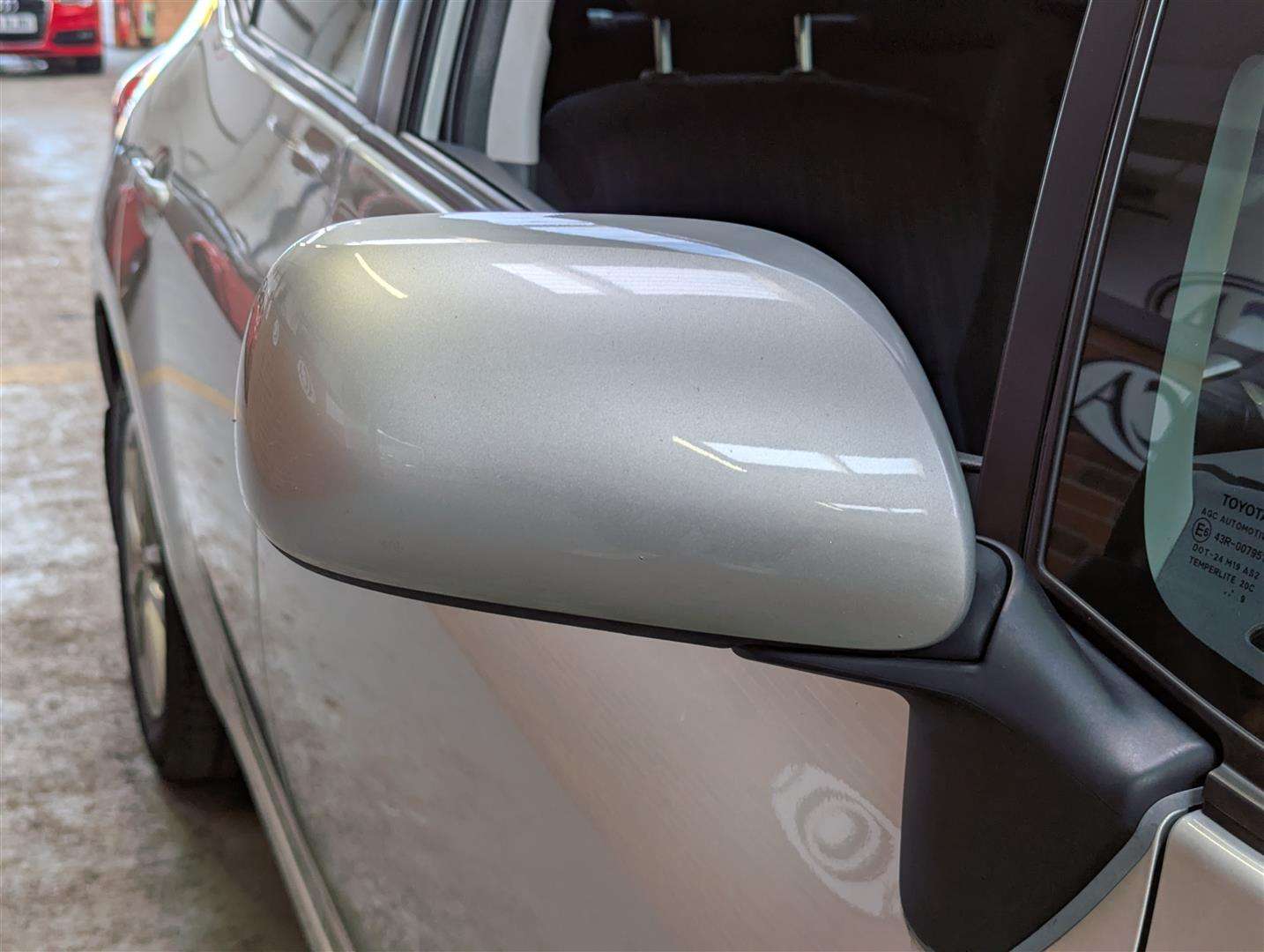 <p>2009 TOYOTA AURIS TR STOPSTART VVTI</p>