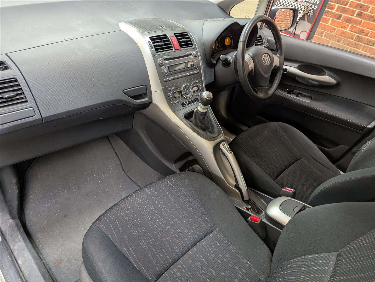 <p>2009 TOYOTA AURIS TR STOPSTART VVTI</p>