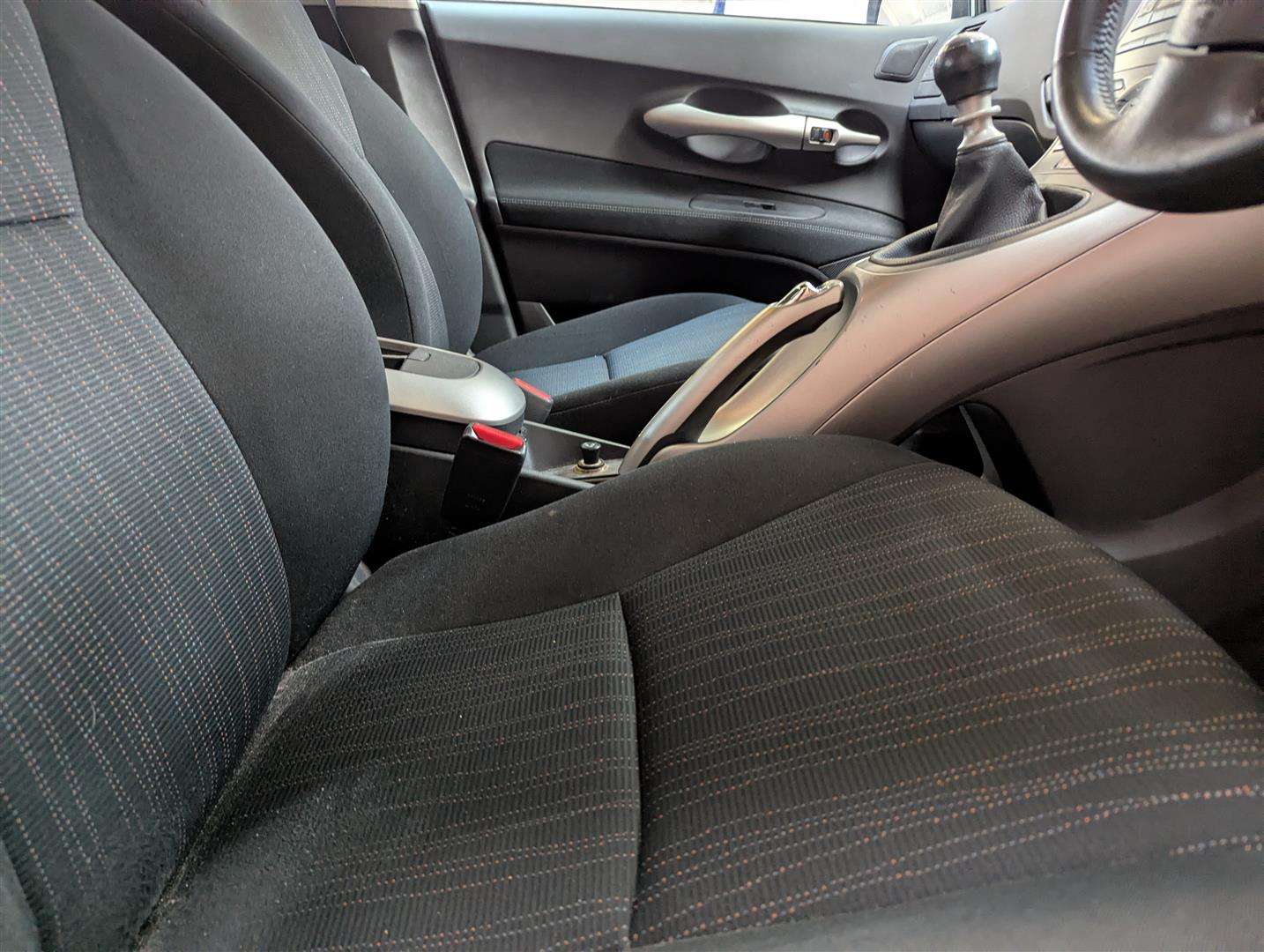 <p>2009 TOYOTA AURIS TR STOPSTART VVTI</p>