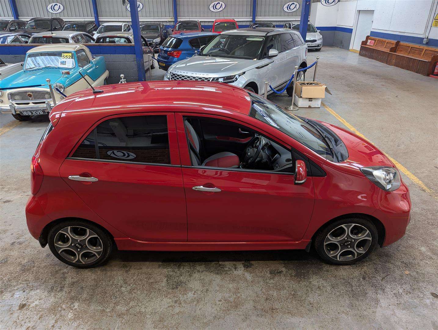 <p>2016 KIA PICANTO SPORT ISG</p>