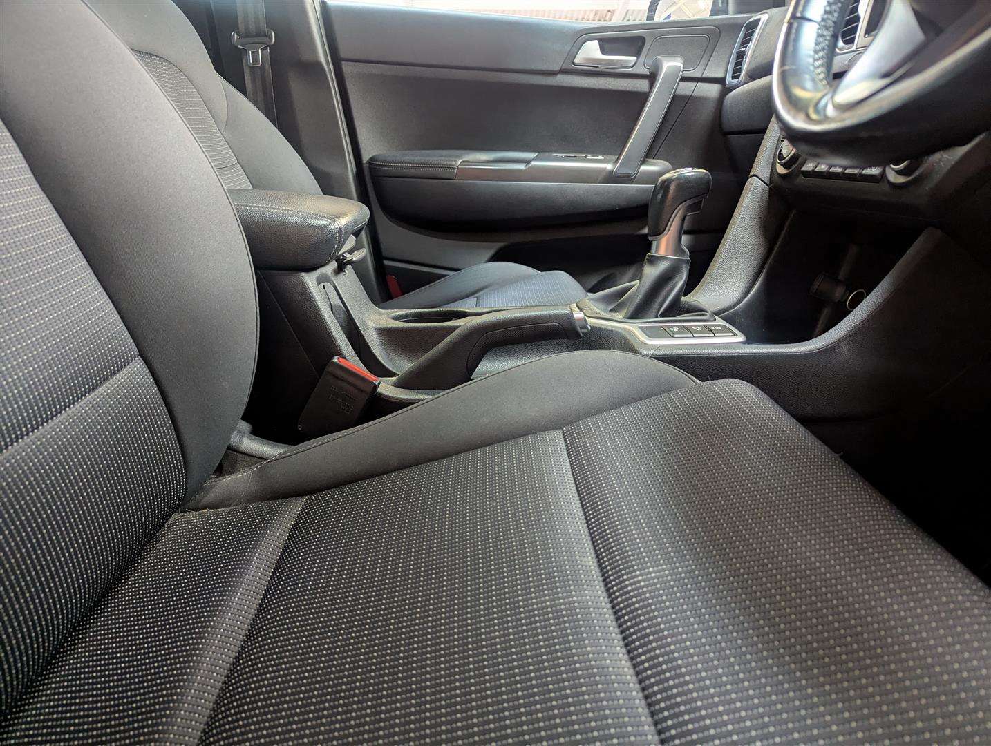 <p>2016 KIA SPORTAGE 2 CRDI ISG</p>