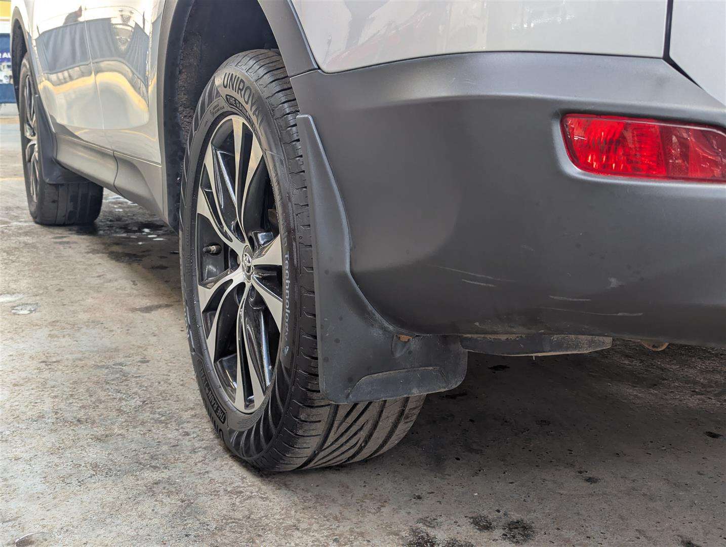 <p>2015 TOYOTA RAV4 ICON D-4D AUTO</p>