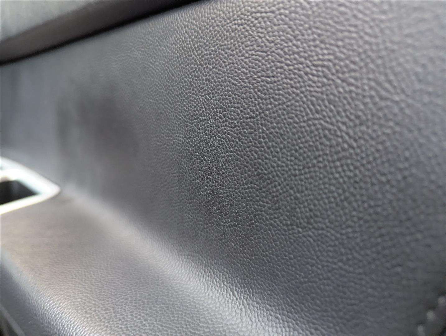 <p>2012 VOLVO V50 SE LUX EDITION DRIVE</p>