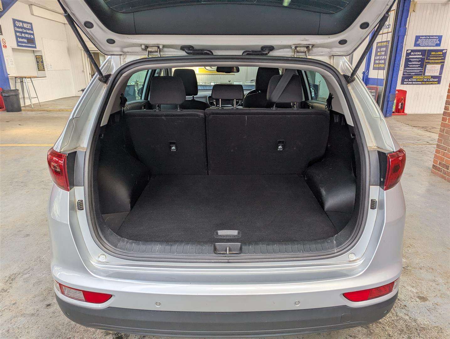 <p>2017 KIA SPORTAGE 2 CRDI ISG</p>