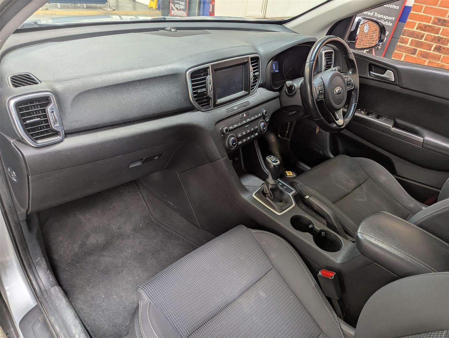 <p>2017 KIA SPORTAGE 2 CRDI ISG</p>