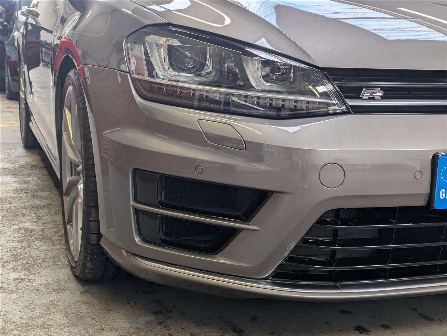 <p>2015 VOLKSWAGEN GOLF R DSG</p>