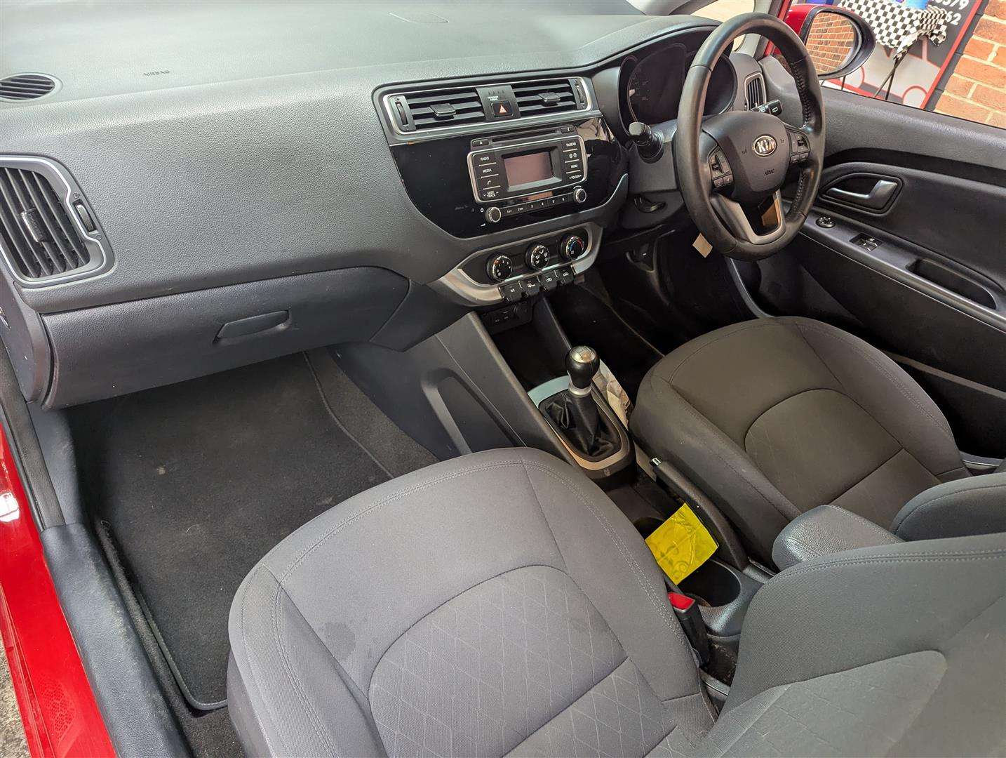 <p>2016 KIA RIO SR7</p>