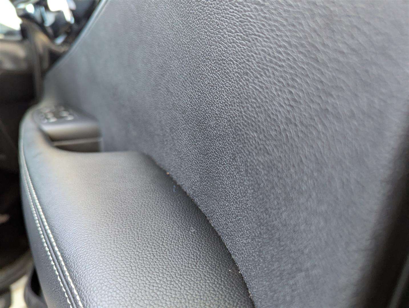 <p>2019 KIA SORENTO GT-LINE CRDI ISG</p>