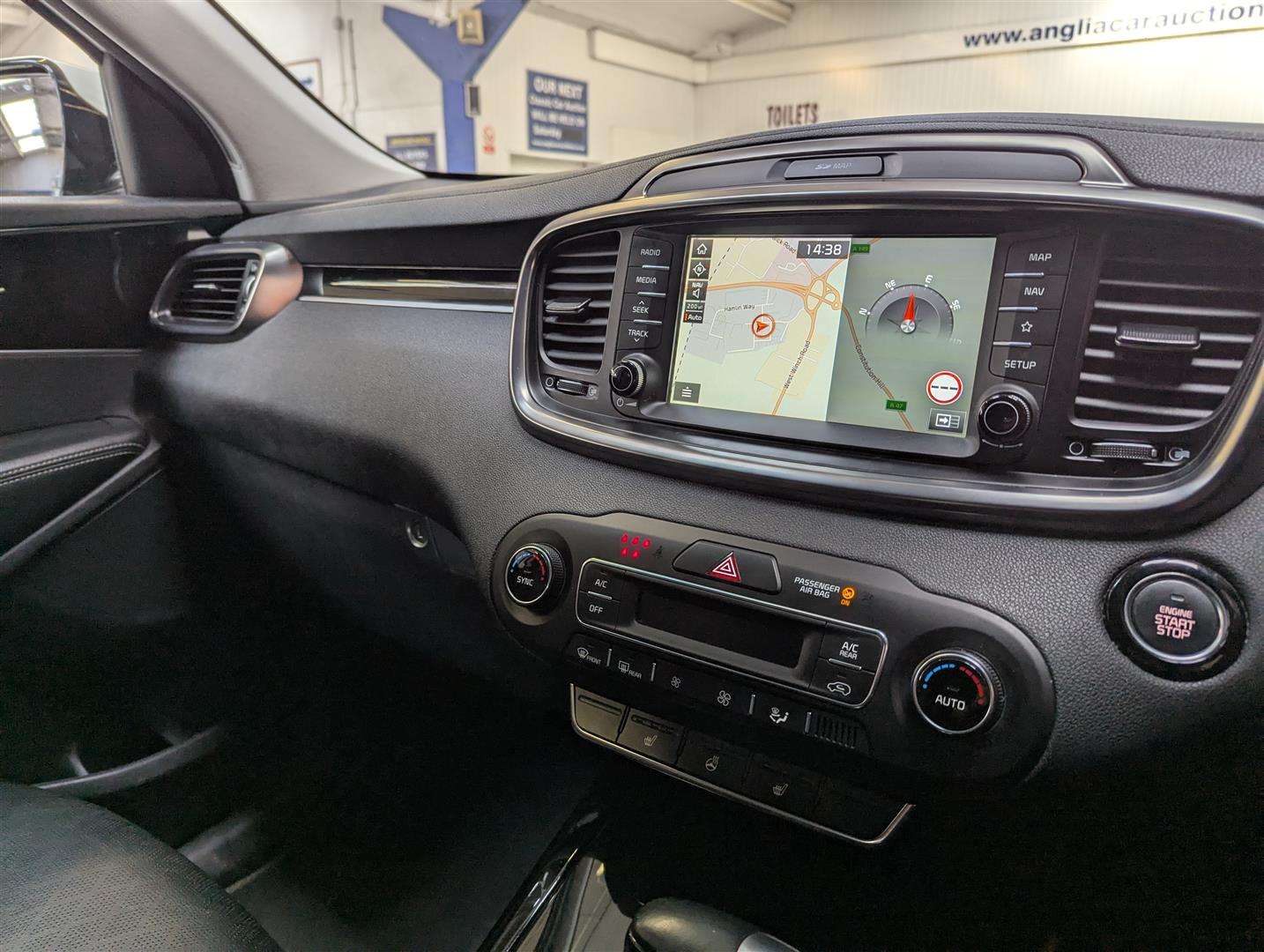 <p>2019 KIA SORENTO GT-LINE CRDI ISG</p>