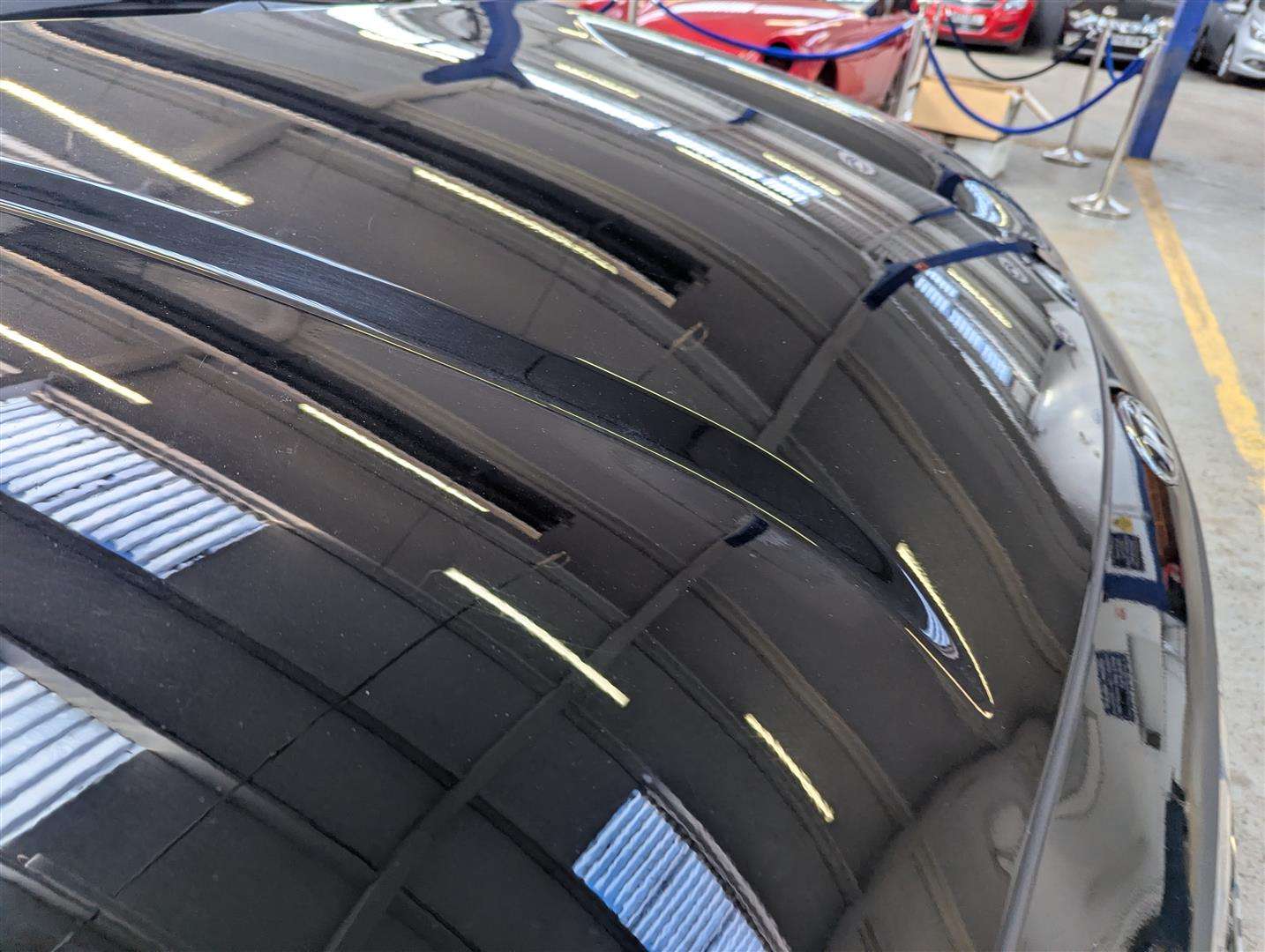<p>2017 KIA NIRO 2 S-A</p>