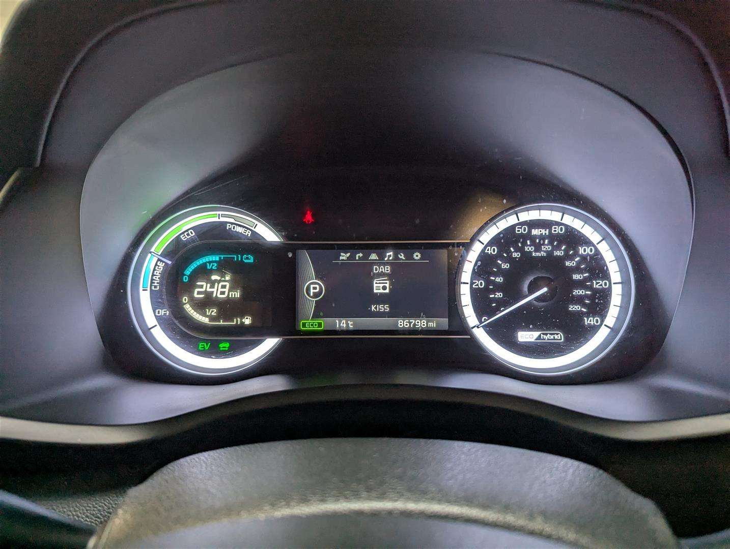 <p>2017 KIA NIRO 2 S-A</p>