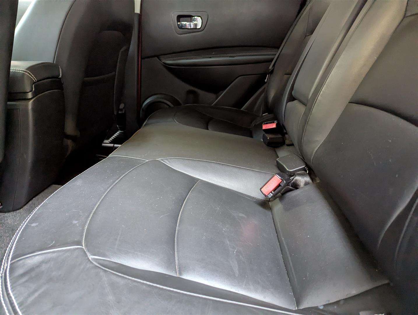 <p>2012 NISSAN QASHQAI TEKNA DCI 4X4 AUTO</p>