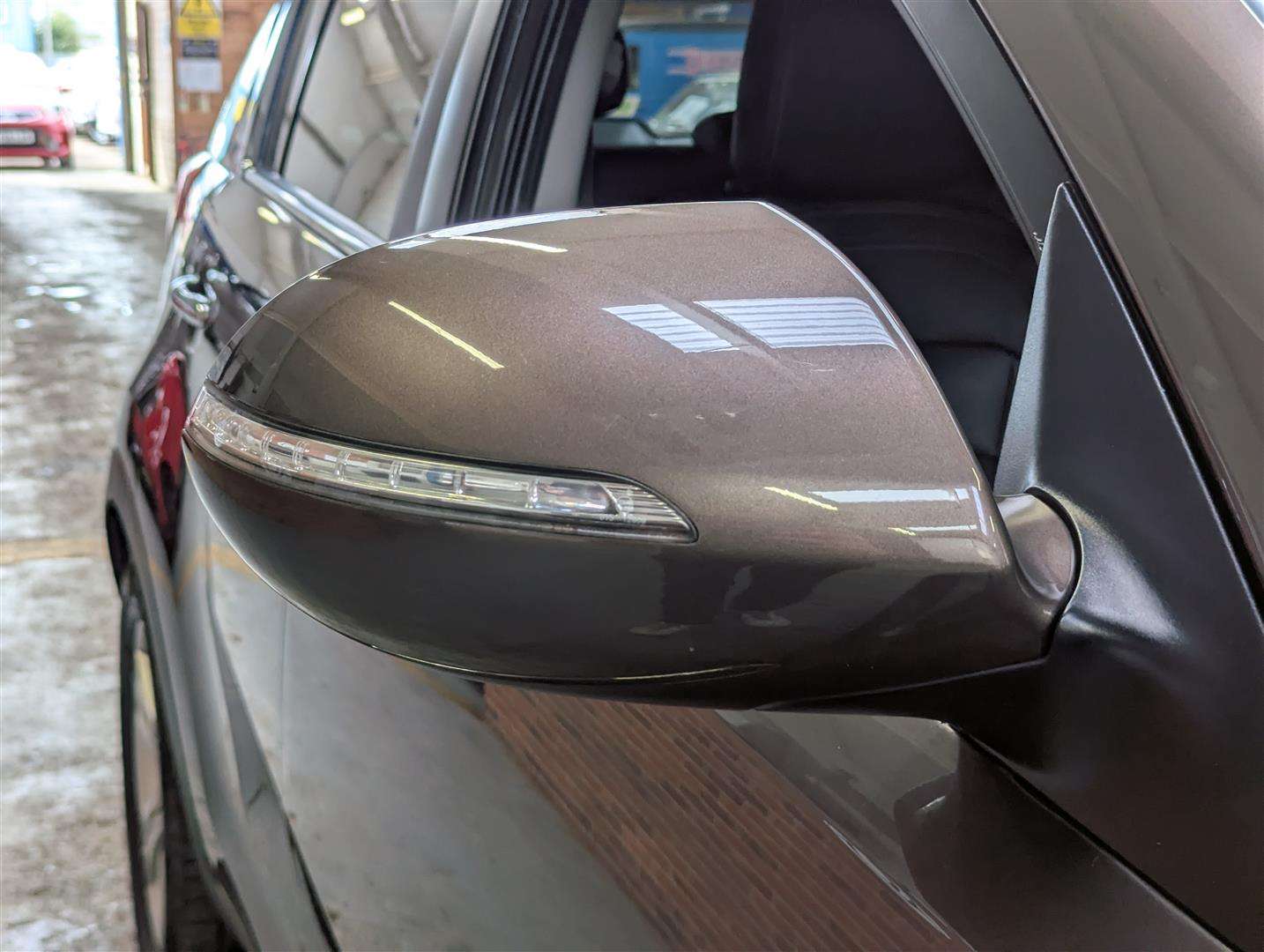 <p>2012 KIA SPORTAGE 2</p>