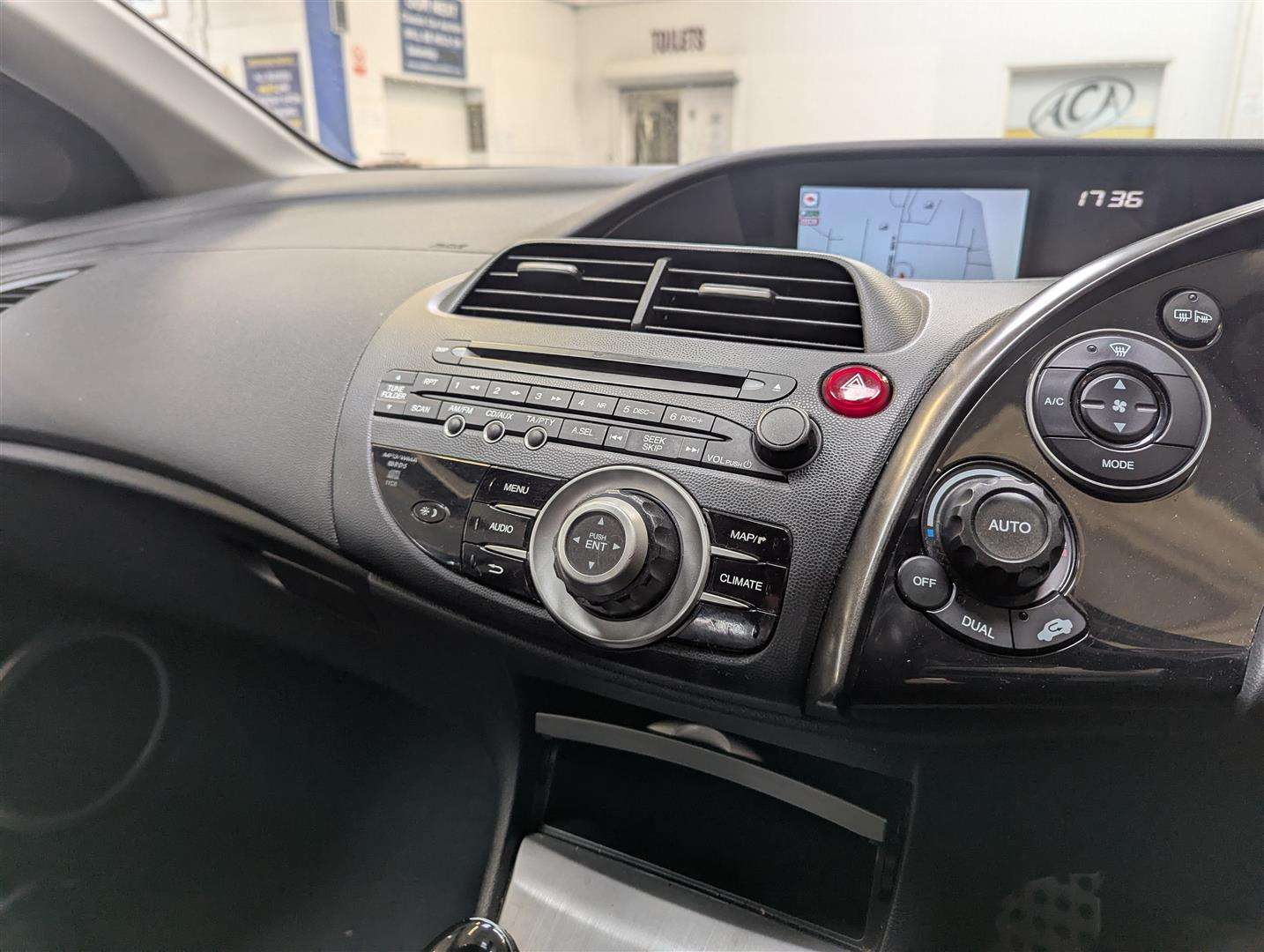 <p>2006 HONDA CIVIC EX I-VTEC</p>