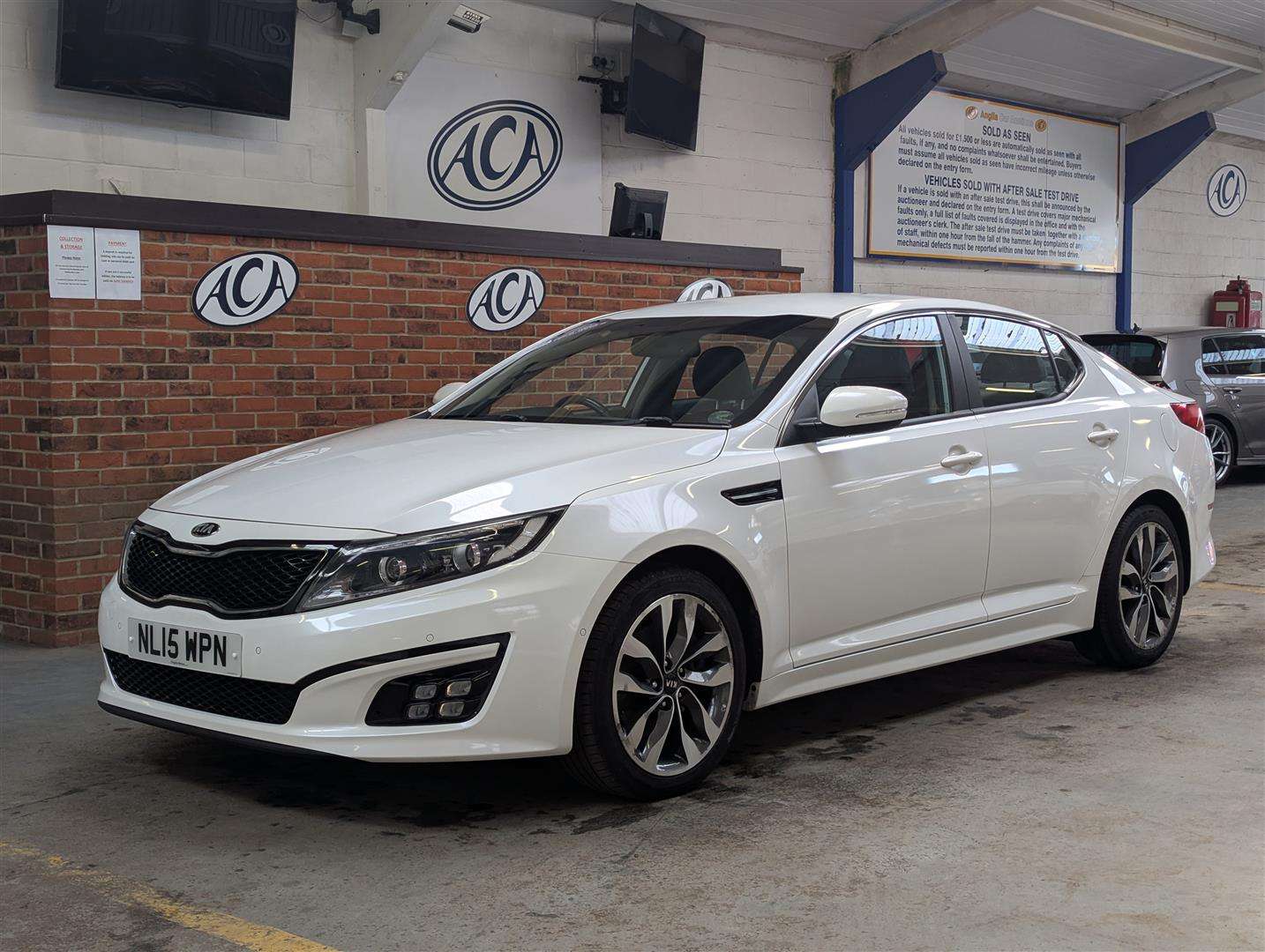 <p>2015 KIA OPTIMA 2 CRDI AUTO</p>