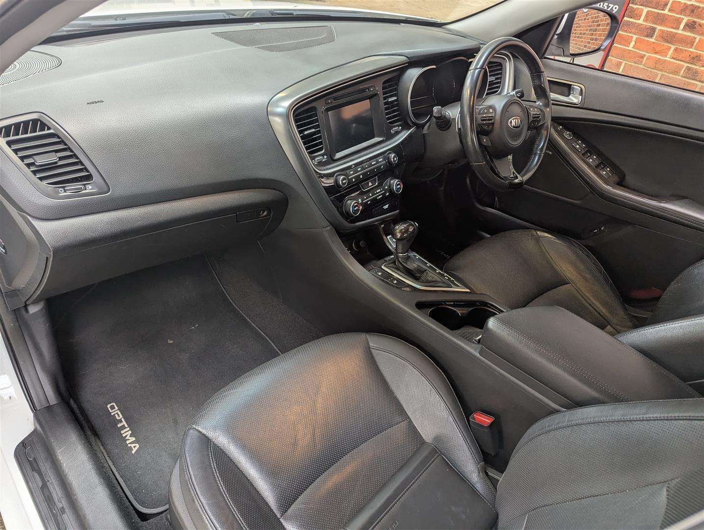 <p>2015 KIA OPTIMA 2 CRDI AUTO</p>