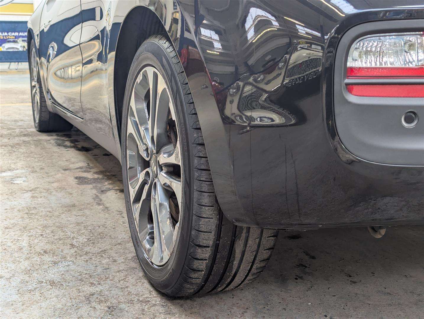 <p>2014 KIA PRO CEED SE TECH ISG CRDI</p>