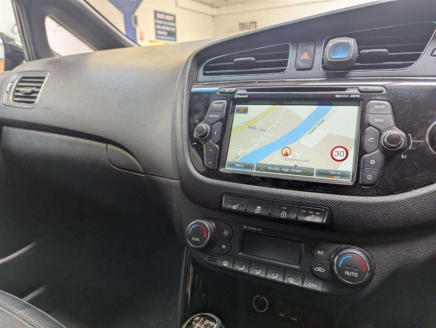 <p>2014 KIA PRO CEED SE TECH ISG CRDI</p>