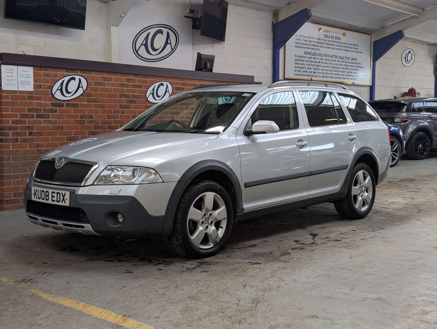 <p>2008 SKODA OCTAVIA SCOUT TDI</p>