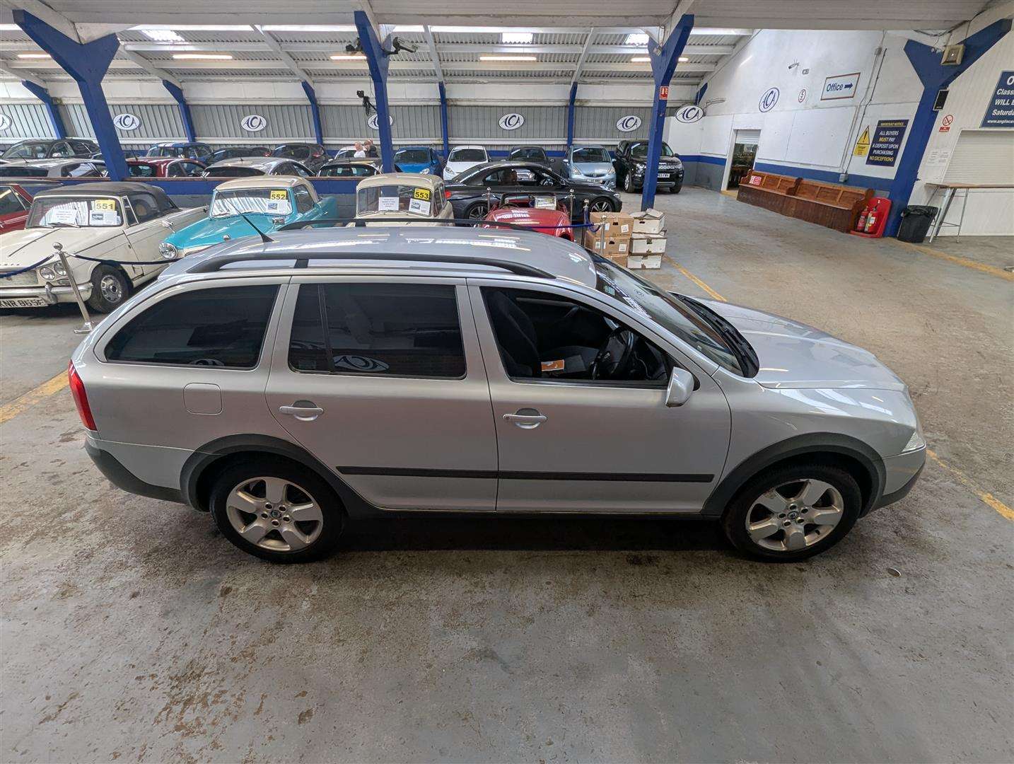 <p>2008 SKODA OCTAVIA SCOUT TDI</p>