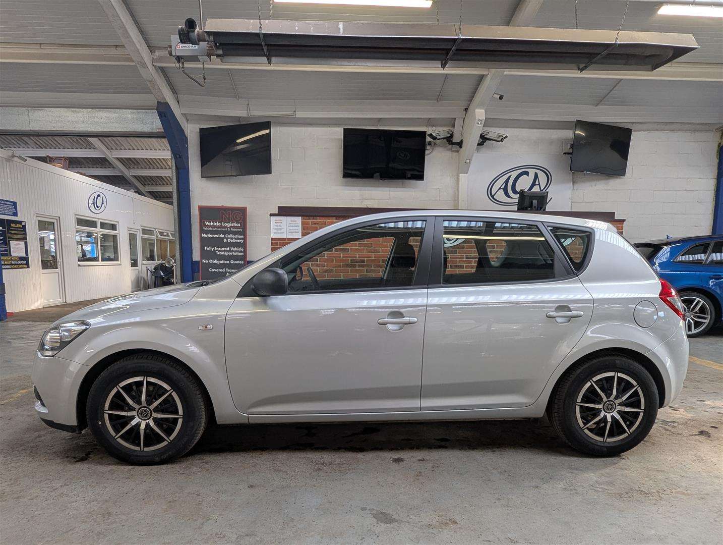 <p>2010 KIA CEED 1 AUTO</p>