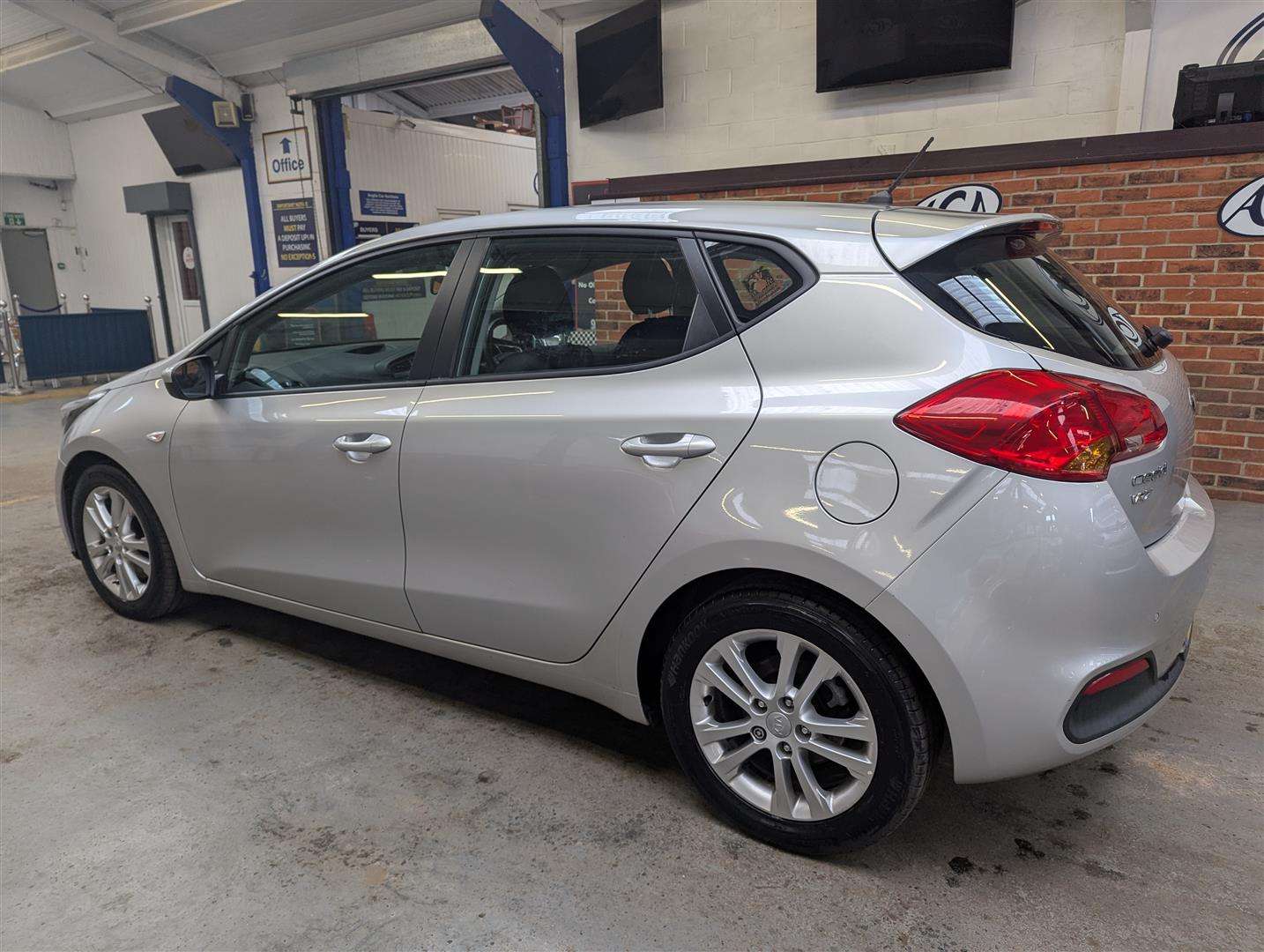 <p>2014 KIA CEED VR7 CRDI</p>