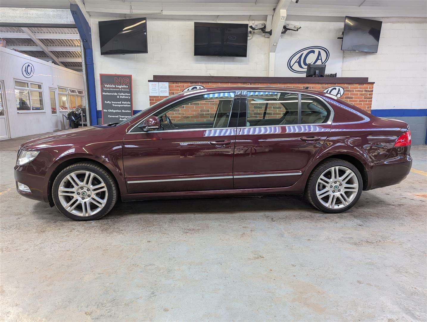 <p>2011 SKODA SUPERB ELEGANCE TSI AUTO</p>