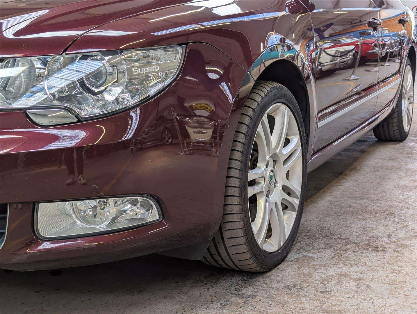 <p>2011 SKODA SUPERB ELEGANCE TSI AUTO</p>
