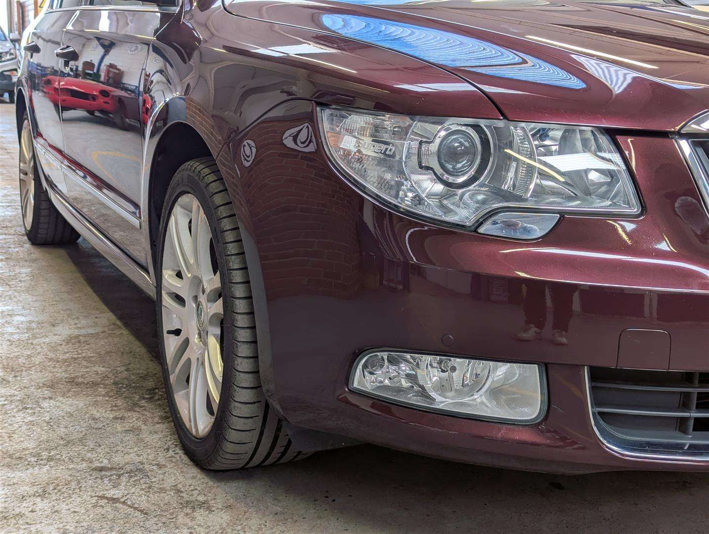 <p>2011 SKODA SUPERB ELEGANCE TSI AUTO</p>