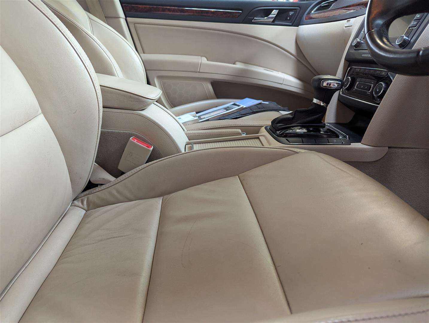 <p>2011 SKODA SUPERB ELEGANCE TSI AUTO</p>