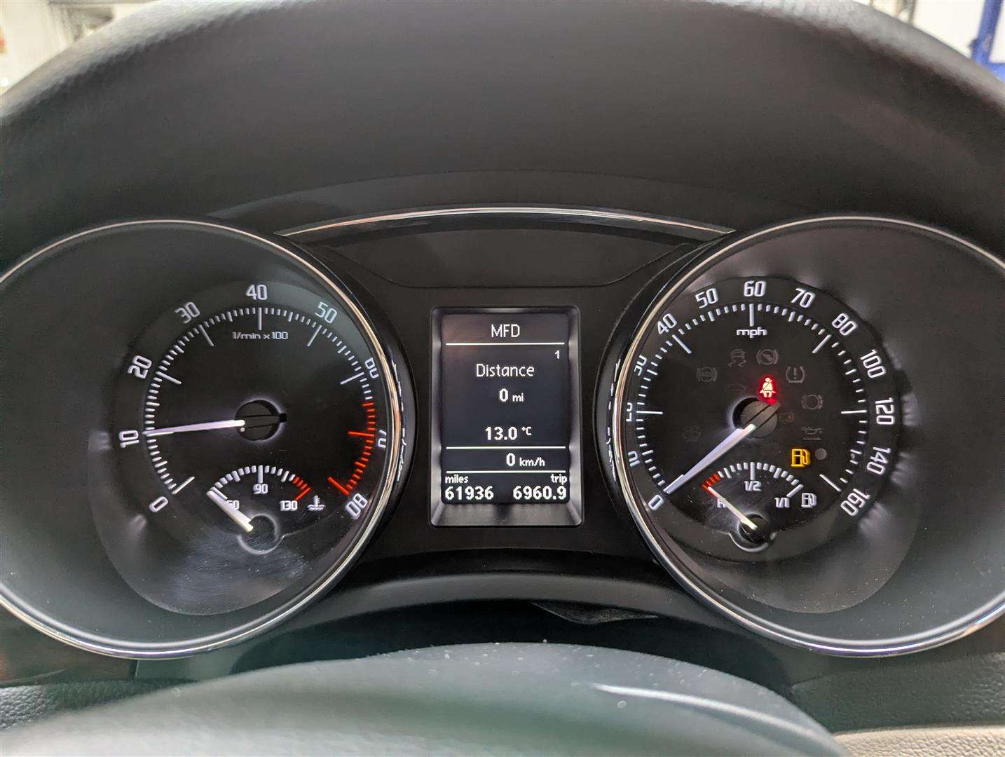 <p>2011 SKODA SUPERB ELEGANCE TSI AUTO</p>