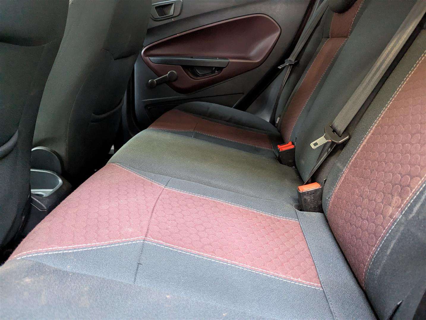 <p>2010 FORD FIESTA TITANIUM TDCI 70</p>