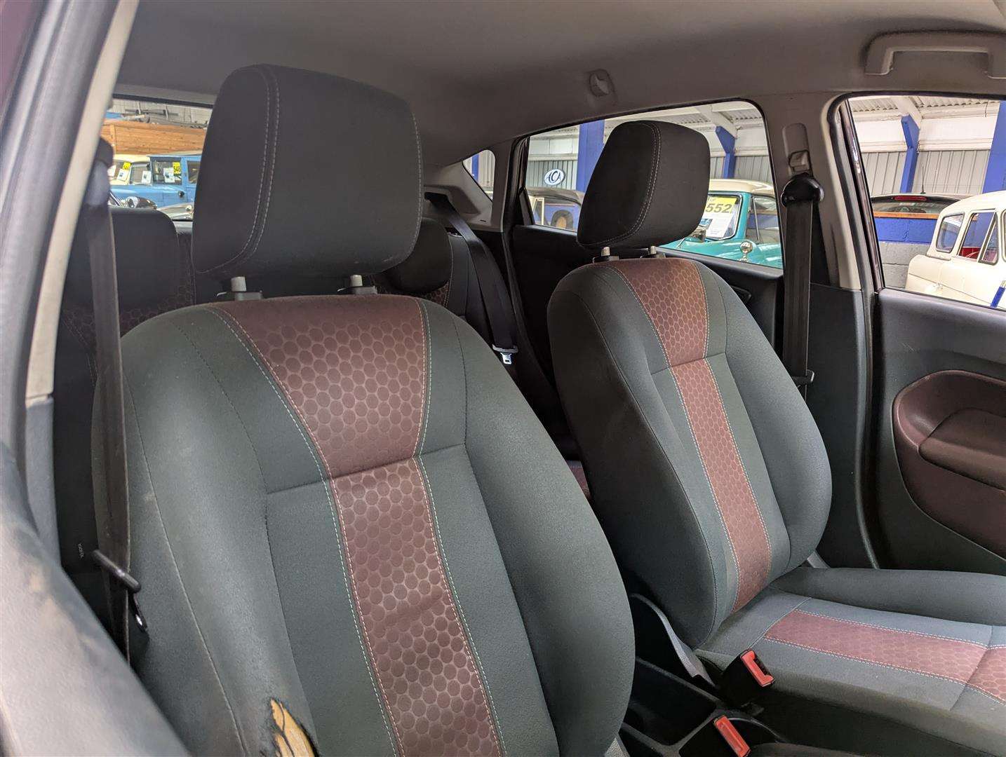 <p>2010 FORD FIESTA TITANIUM TDCI 70</p>