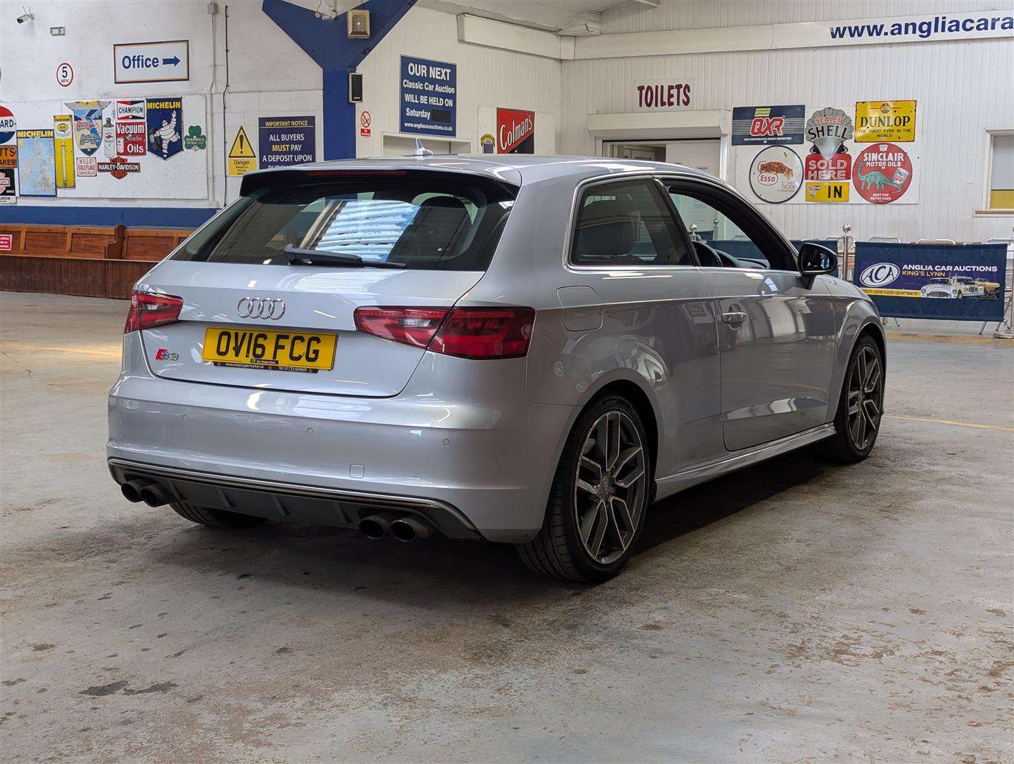 <p>2016 AUDI S3 NAV QUATTRO S-A</p>