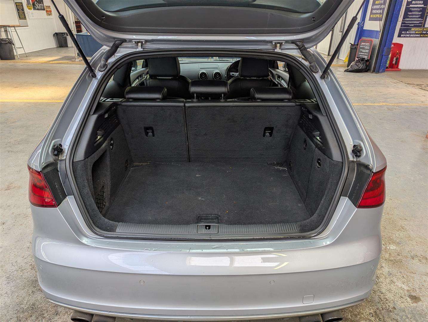 <p>2016 AUDI S3 NAV QUATTRO S-A</p>