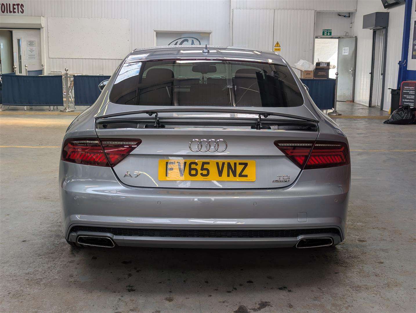 <p>2015 AUDI A7 S LINE TDI QUATTRO S-A</p>