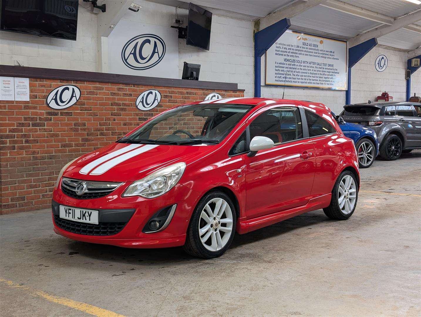 <p>2011 VAUXHALL CORSA SRI</p>