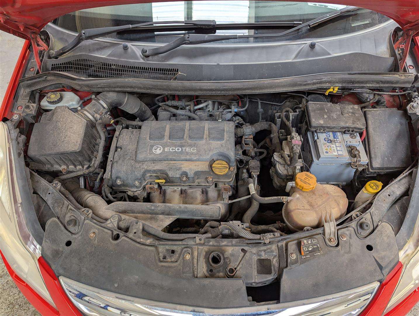 <p>2011 VAUXHALL CORSA SRI</p>